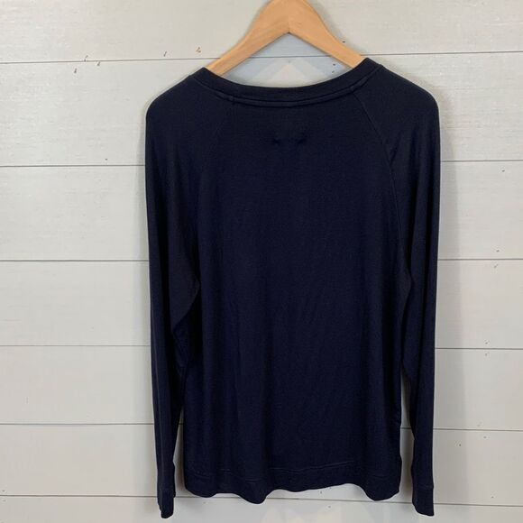 Lou & Grey signature soft long sleeved navy blue teeshirt size large - Picture 11 of 11